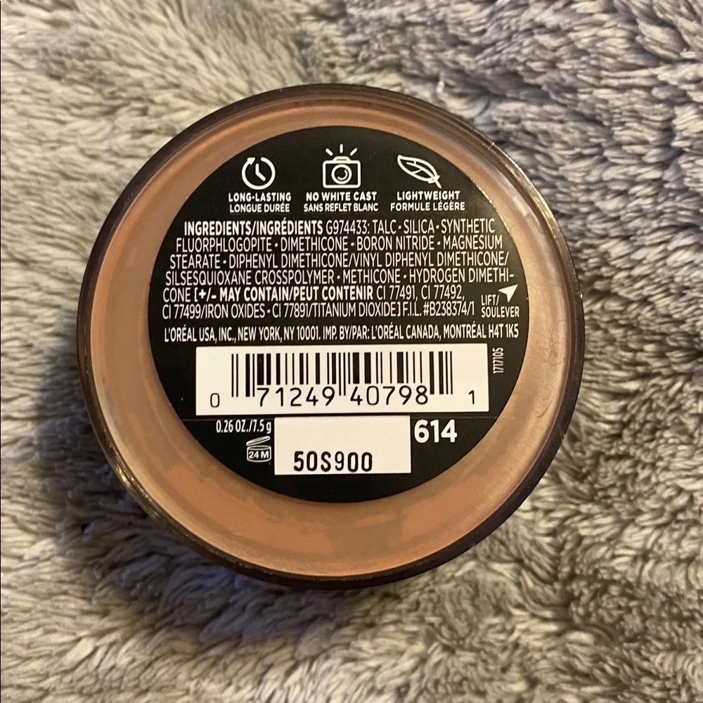 L'Oreal Infallible Loose Setting Powder - Picture 2 of 4